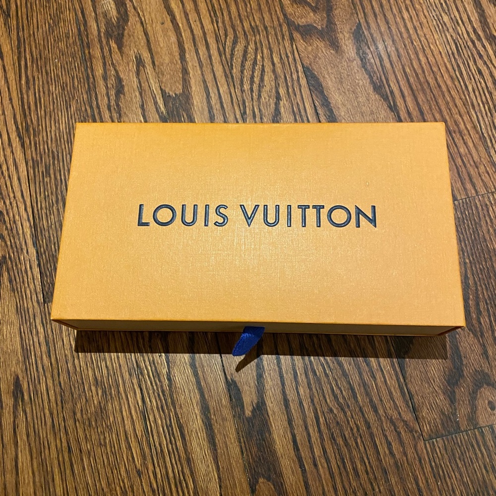 Beautiful Louis Vuitton box